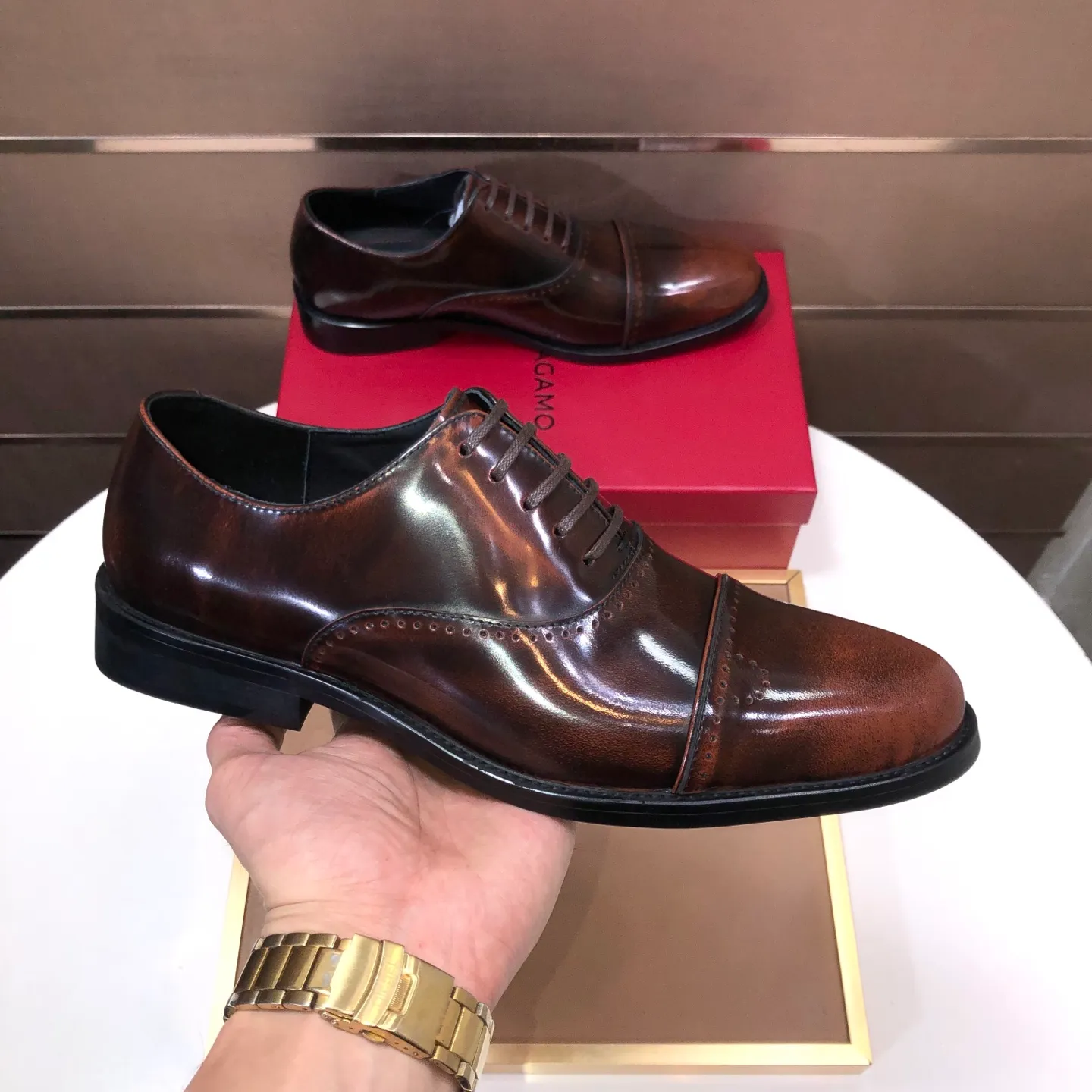 Men's shoes 💰540💰 [Ferragamo/Ferragamo] The latest model from the counter. Original imported high-quality cowhide with open sides + imported 🐂 cowhide lining + original luxury metal buckle + original combination outsole. Comparison is stress-free 38–45 (45 is custom-made and cannot be returned or exchanged)